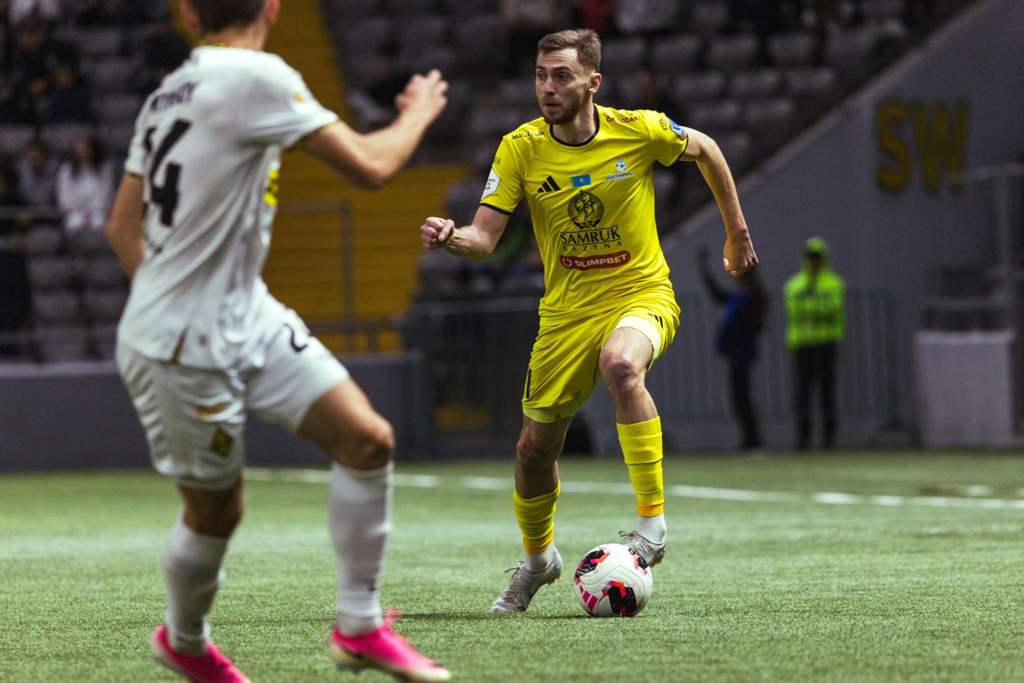Фотография из серии: ФК Астана - ФК Кайрат 1-0 — кадр №35