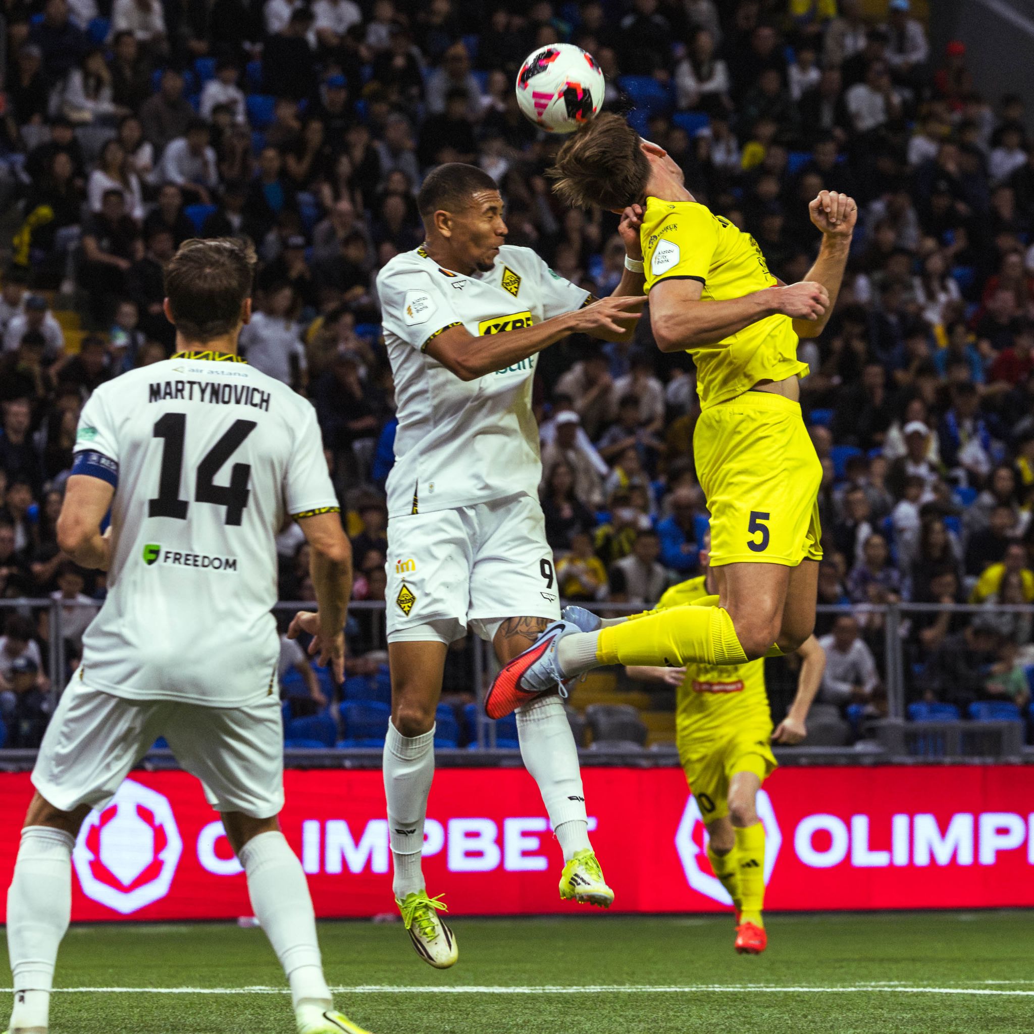 Фотография из серии: ФК Астана - ФК Кайрат 1-0 — кадр №45