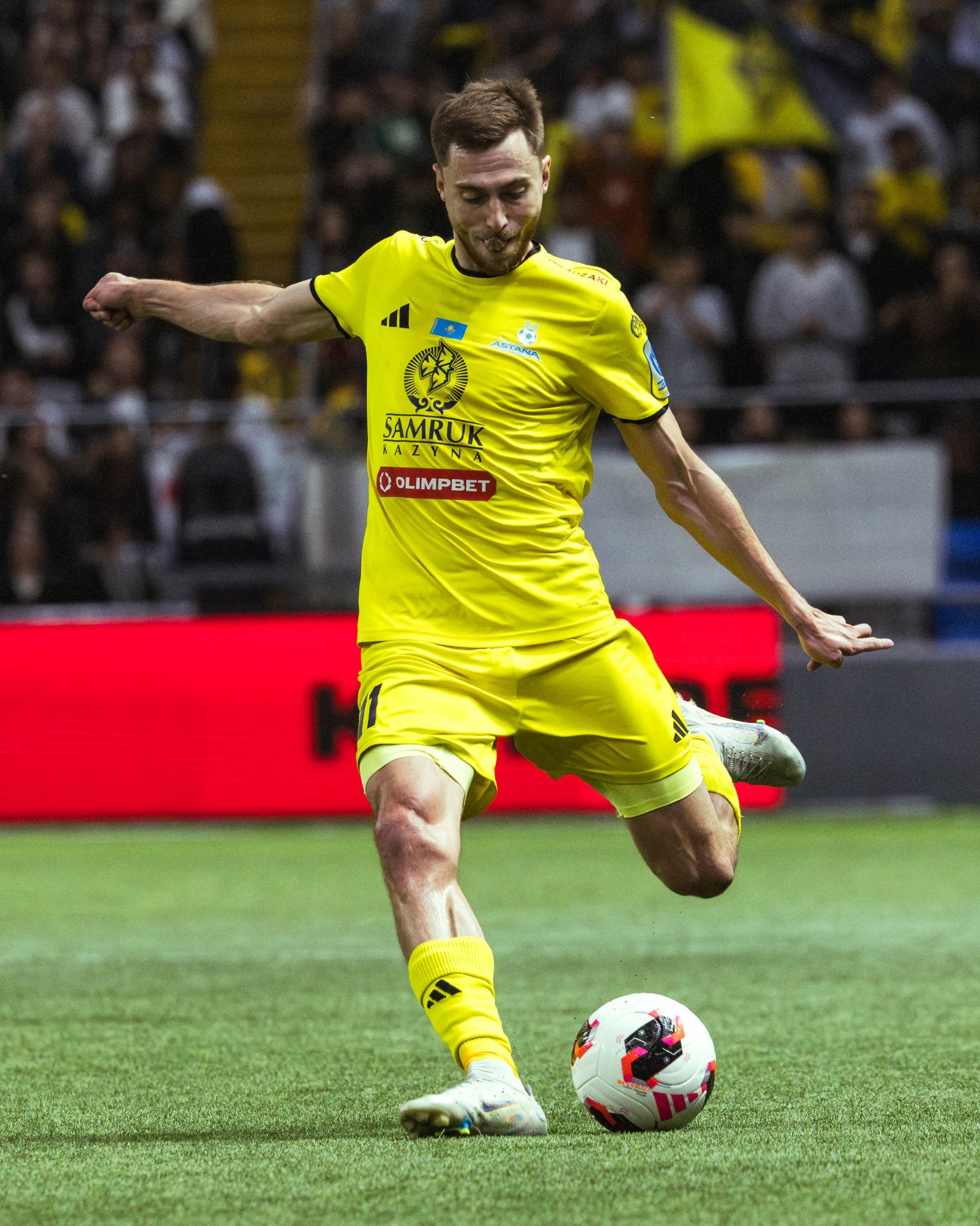 Фотография из серии: ФК Астана - ФК Кайрат 1-0 — кадр №60