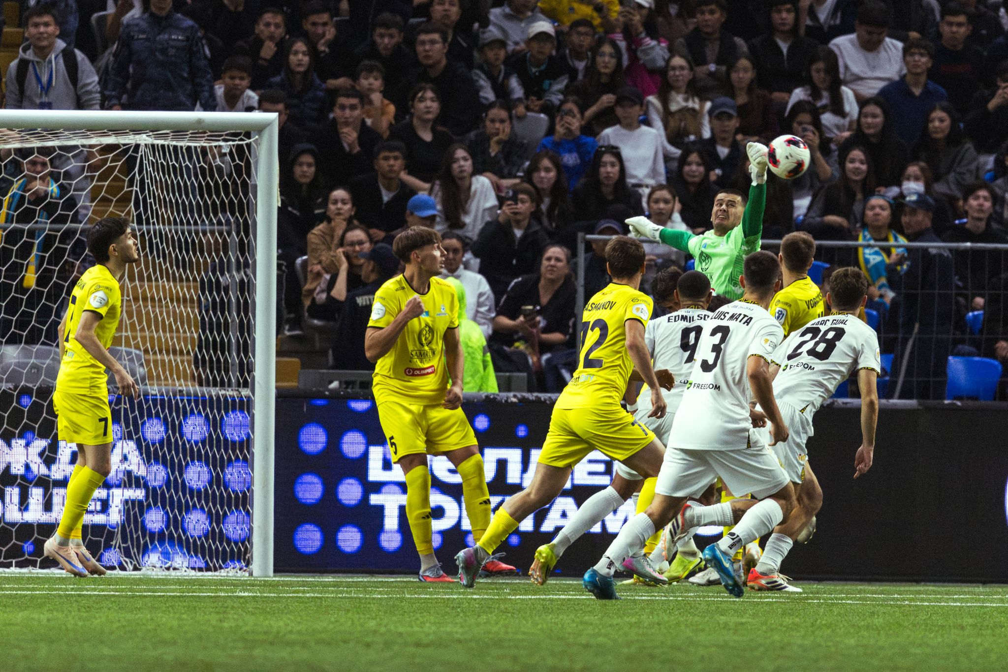 Фотография из серии: ФК Астана - ФК Кайрат 1-0 — кадр №106