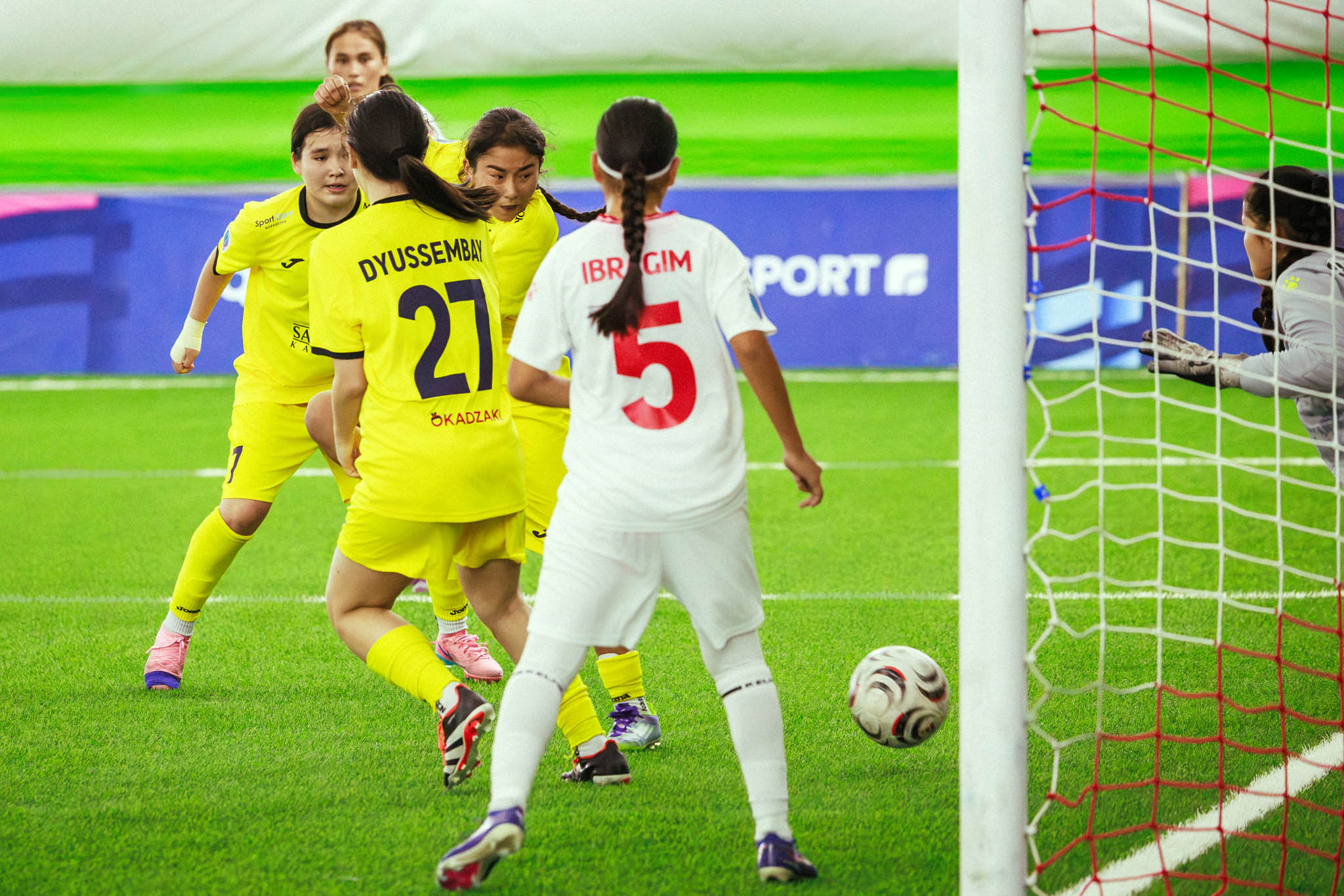 Фотография из серии: Астана 2010 (w) - Кайсар 2010 (w) 3-0 — кадр №37